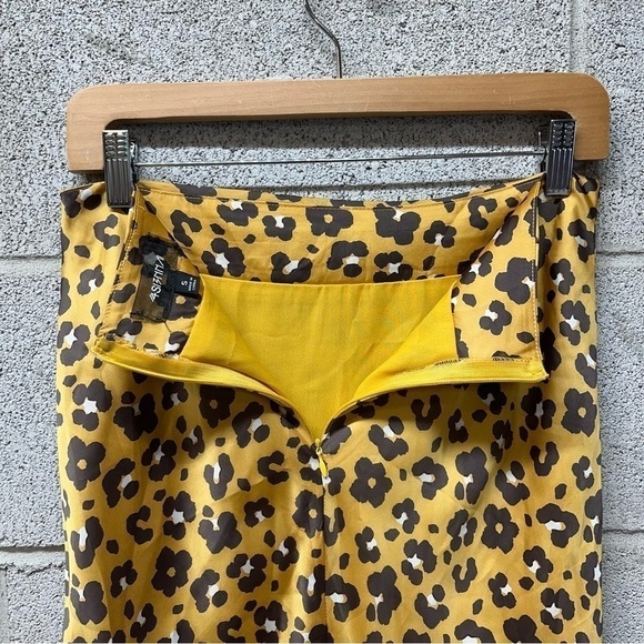 4Sienna Gold Leopard Skirt Set - Picture 6 of 11